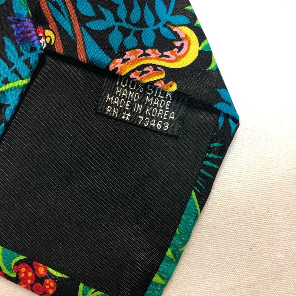 Vintage Addiction Men’s Fun Jungle Print Tie Silk - Picture 3 of 6